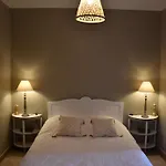 Des Comtes Du Perche 2 Independants De 40 Et 25 M2 Lägenhet *